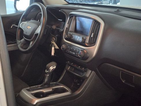 Certified 2022 Chevrolet Colorado LT w/ Fleet Safety Package RWD image 8