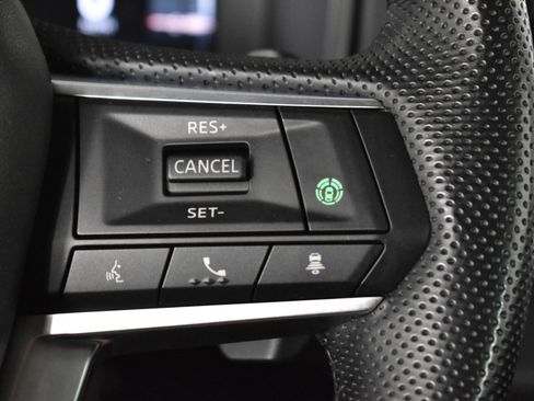 Used 2023 Mitsubishi Outlander SE image 21