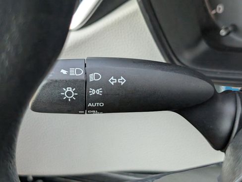 Used 2023 Toyota Corolla LE image 23