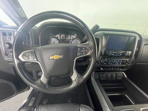 Used 2015 Chevrolet Silverado 2500 LTZ w/ LTZ Plus Package image 14