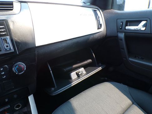 Used 2008 Ford Focus SE FWD image 23