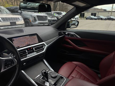 Used 2022 BMW M440i Convertible w/ Premium Package image 26