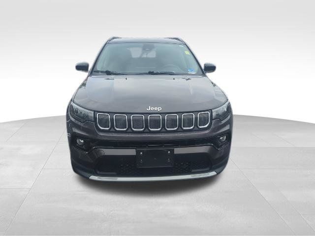 Used 2022 Jeep Compass Limited AWD/4WD image 3