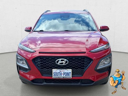 Used 2021 Hyundai Kona SEL image 2