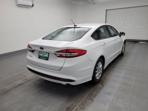 Used 2017 Ford Fusion S image 9