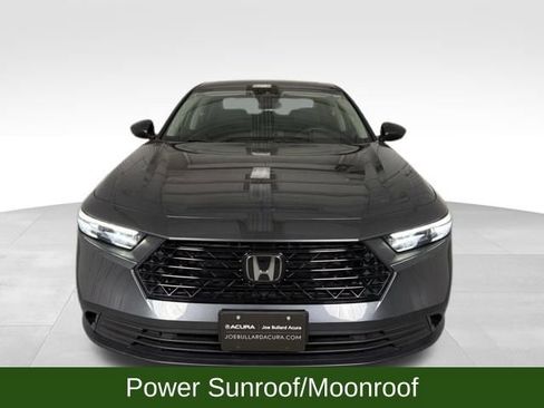 Used 2023 Honda Accord EX image 3