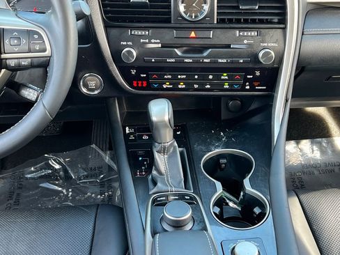 Used 2019 Lexus RX 350 AWD image 12