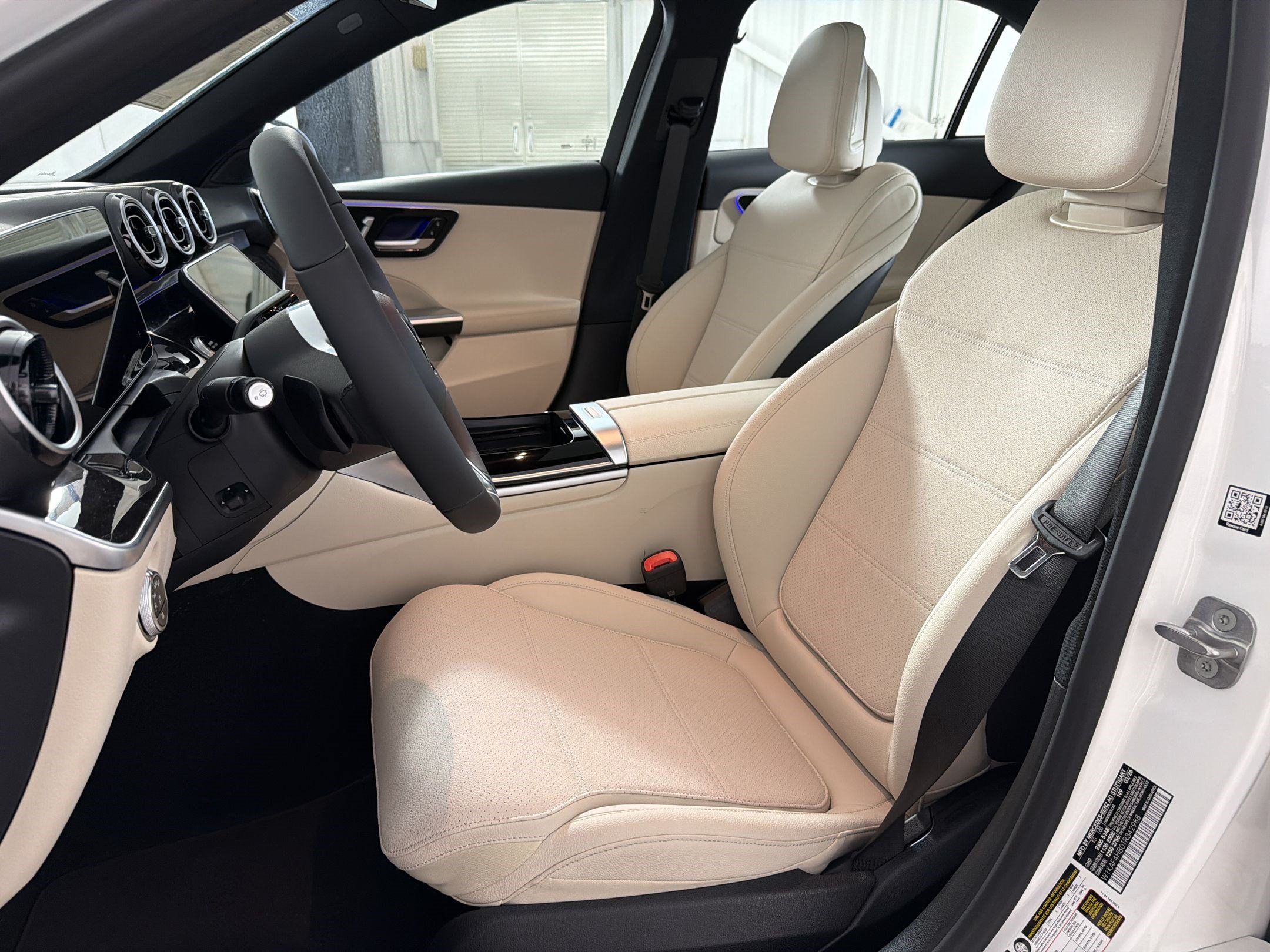 Used 2026 Mercedes-Benz C 300 4MATIC Sedan image 5