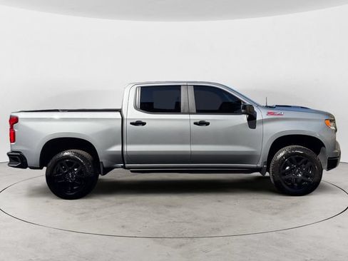 Used 2025 Chevrolet Silverado 1500 LT Trail Boss w/ Convenience Package II AWD/4WD image 6