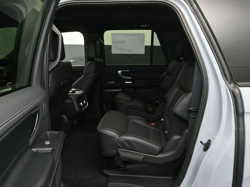 New 2025 Ford Expedition Max Platinum w/ Stealth Performance Package image 16