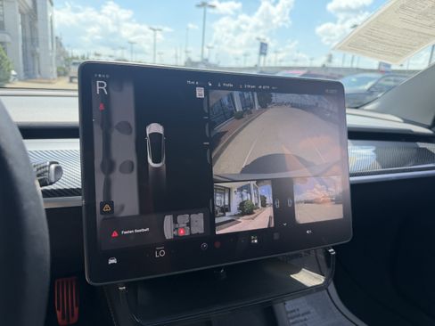 Used 2023 Tesla Model 3 Performance AWD/4WD image 32