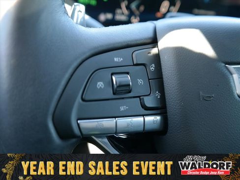 Used 2025 Cadillac CT5 Sport w/ Technology Package image 15