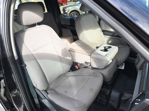 Used 2021 Ford F250 XLT w/ Camper Package image 45