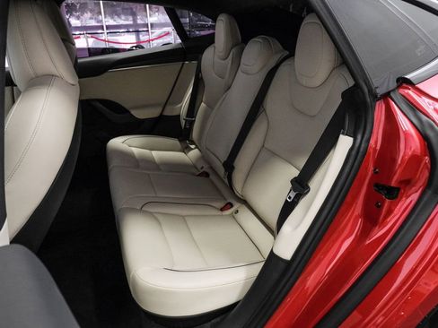 Used 2023 Tesla Model S Plaid image 42