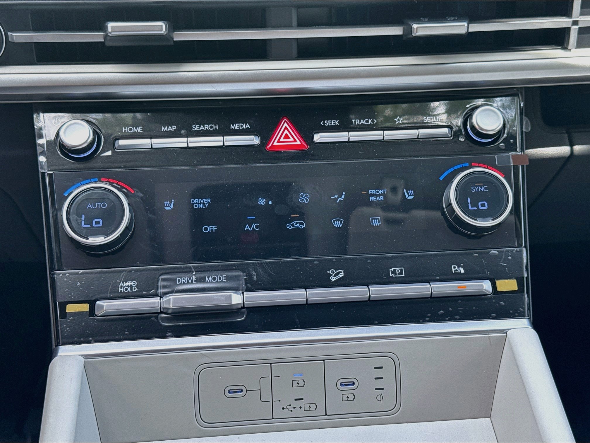 New 2026 Hyundai Santa Fe SEL FWD image 12