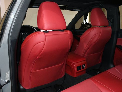Used 2024 Lexus IS 350 F Sport RWD image 13