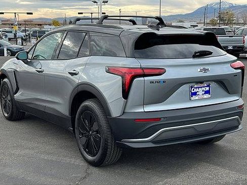 New 2026 Chevrolet Blazer EV LT image 7
