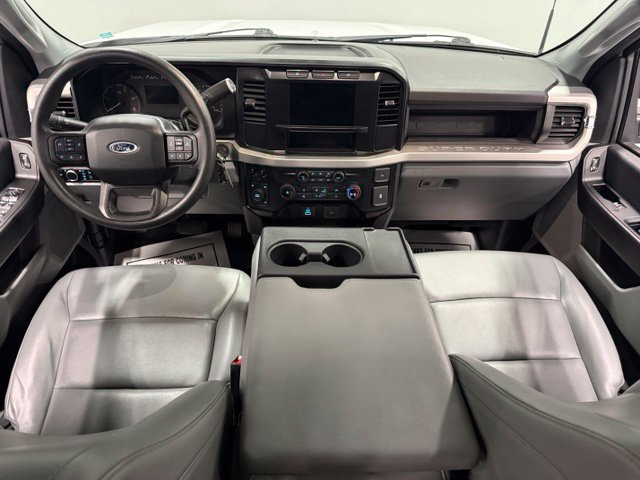 Used 2024 Ford F250 XL AWD/4WD image 27