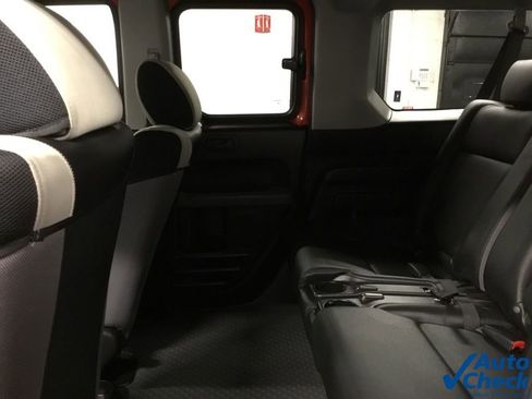 Used 2005 Honda Element LX image 25