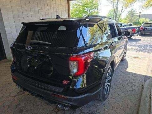 Used 2020 Ford Explorer ST w/ Premium Technology Package AWD/4WD image 3