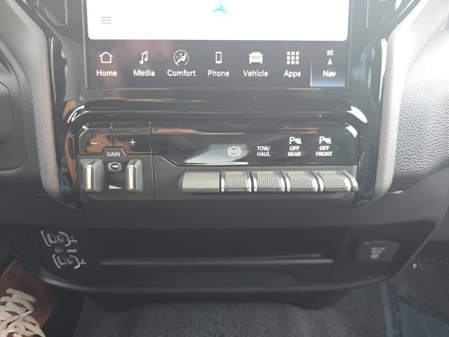 New 2026 RAM 3500 Tradesman AWD/4WD image 23
