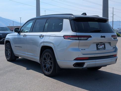Used 2024 Jeep Grand Cherokee L Summit AWD/4WD image 5