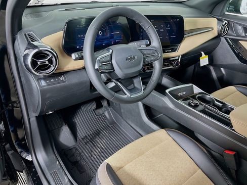 New 2026 Chevrolet Equinox ACTIV w/ Safety and Technology Package image 9