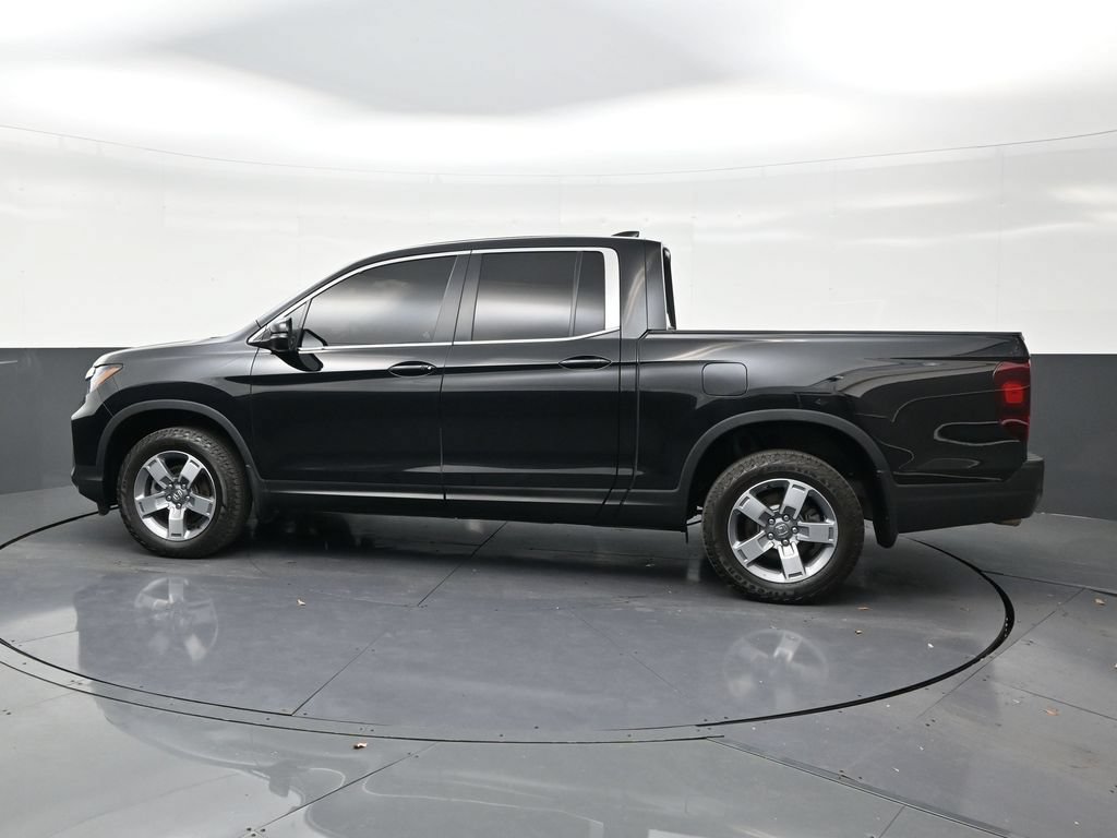 Used 2025 Honda Ridgeline RTL image 2