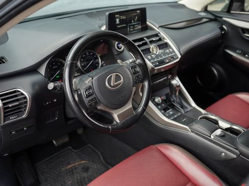 Used 2018 Lexus NX 300h AWD image 19