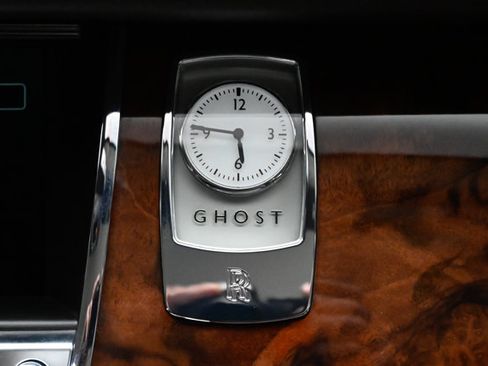 Used 2012 Rolls-Royce Ghost RWD image 23