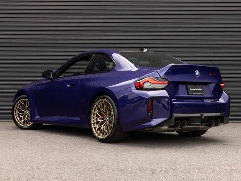 Used 2026 BMW M2 CS RWD image 3