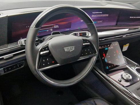 New 2026 Cadillac Escalade IQ Luxury 1 image 15