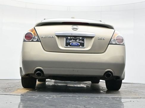 Used 2010 Nissan Altima 2.5 S w/ Premium Audio Pkg image 47