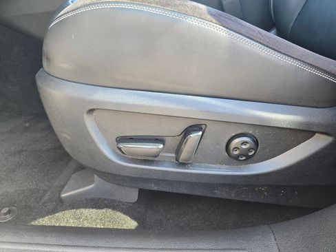 Used 2023 INFINITI QX50 Sport FWD image 17