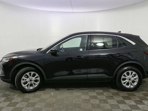 Used 2023 Ford Escape Active w/ Tech Pack #1 AWD/4WD image 6