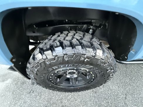 Used 2019 Toyota Tacoma SR5 image 28