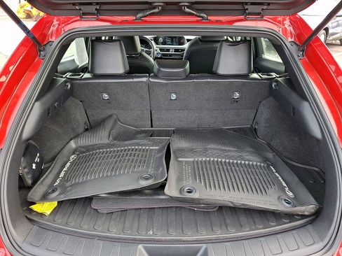 Used 2019 Lexus UX 250h w/ Premium Package image 28