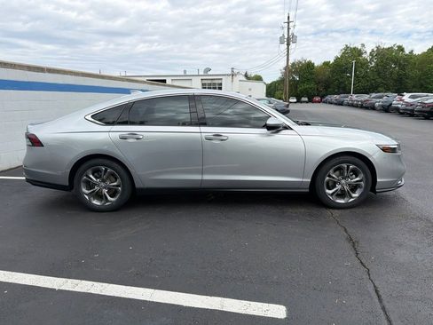 Certified 2024 Honda Accord EX image 6