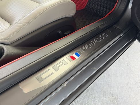 Used 2022 Chevrolet Camaro SS image 32