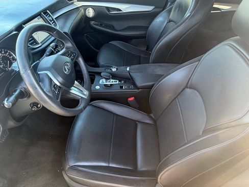 Used 2022 INFINITI QX50 Sensory image 15