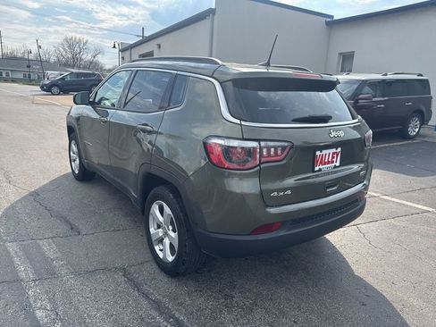 Used 2019 Jeep Compass Latitude w/ Cold Weather Group image 5