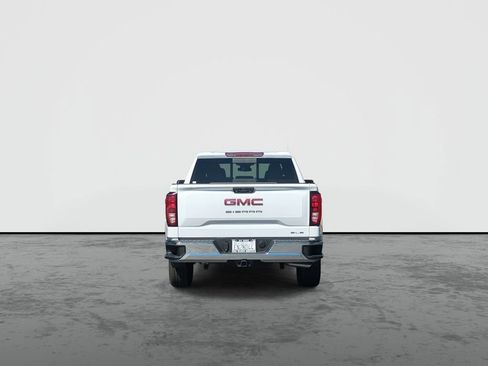 Used 2026 GMC Sierra 1500 SLE w/ Preferred Package AWD/4WD image 7