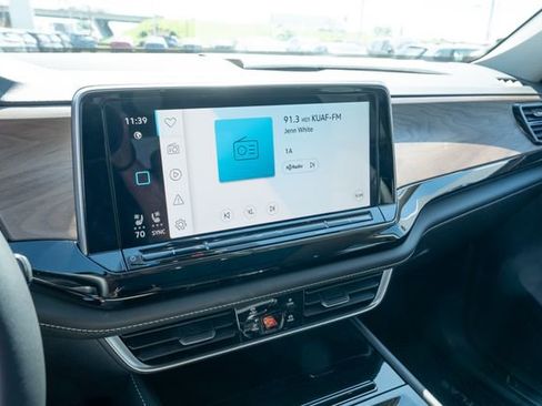 New 2026 Volkswagen Atlas SE FWD image 22
