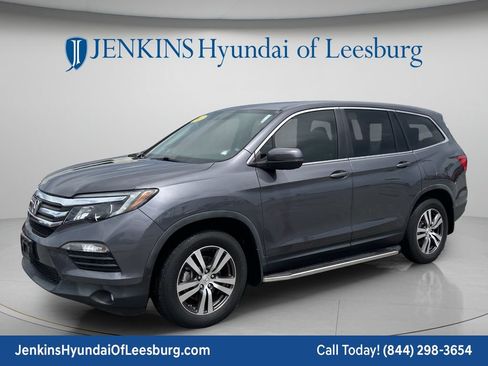Used 2017 Honda Pilot EX-L image 11