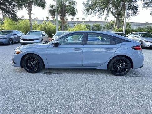 Used 2024 Honda Civic Sport image 3