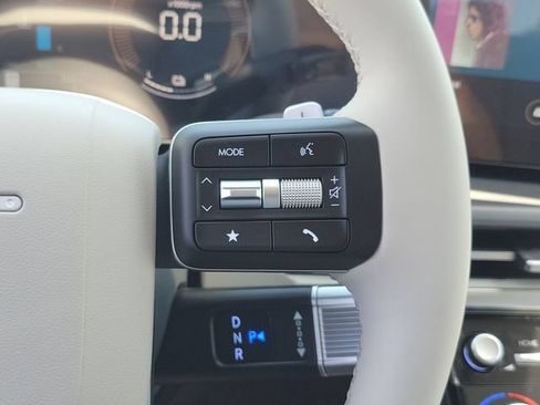 New 2027 Hyundai Santa Fe SE FWD image 8