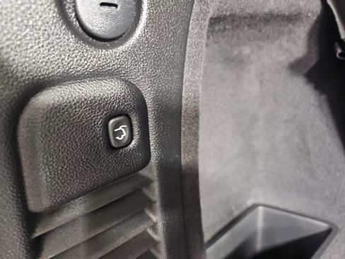 Certified 2024 Dodge Durango GT image 29