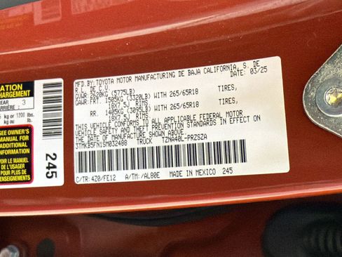 Used 2025 Toyota Tacoma TRD Sport image 18