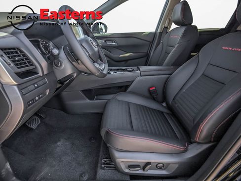 New 2026 Nissan Rogue SV AWD/4WD image 16