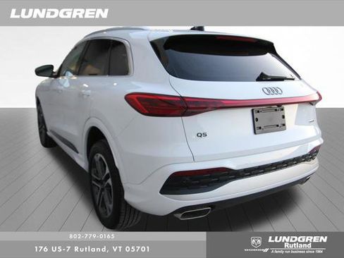 Certified 2025 Audi Q5 Premium w/ Convenience Package AWD/4WD image 24